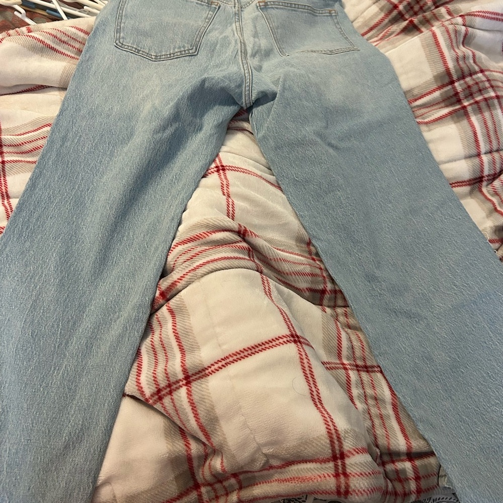 Women's Light Blue Distressed Jeans ABERCROMBIE AND FITCH - Picture 5 of 5